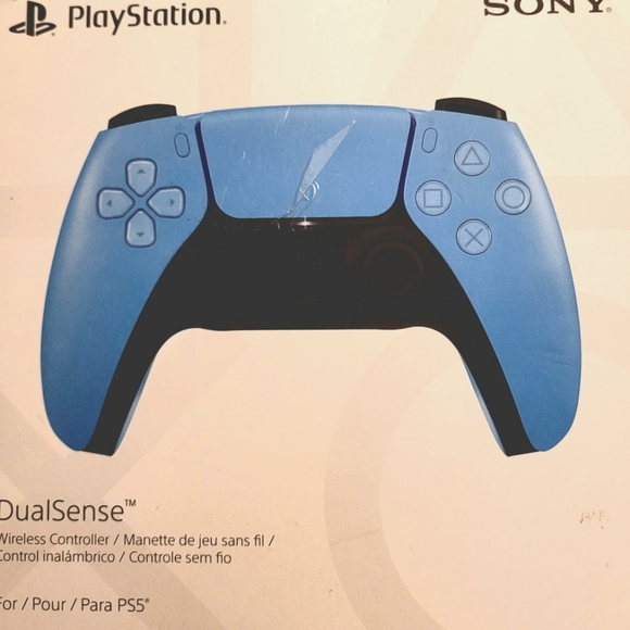 PS5 DualSense Controller - Picture 3 of 8